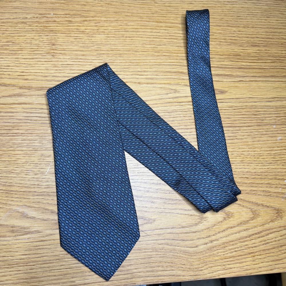 Lauren Ralph Lauren Mens Blue Geometric Silk Necktie 3.5x60 Hand Finished
